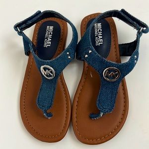 Michael Kors toddler girl denim, thong sandals. Size 10